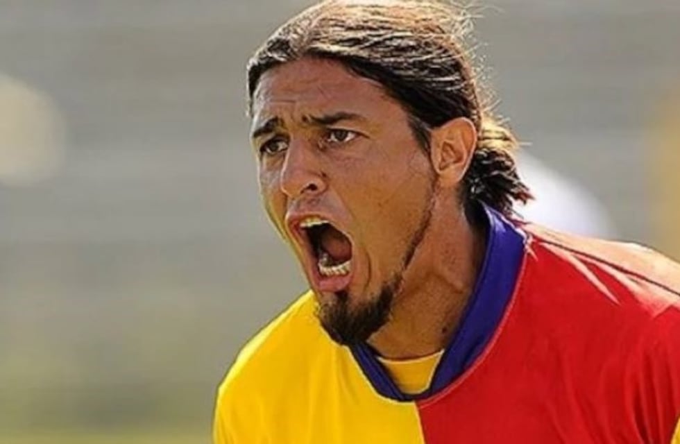 Por contrato, un futbolista uruguayo podrá ausentarse para ver al Indio Solari