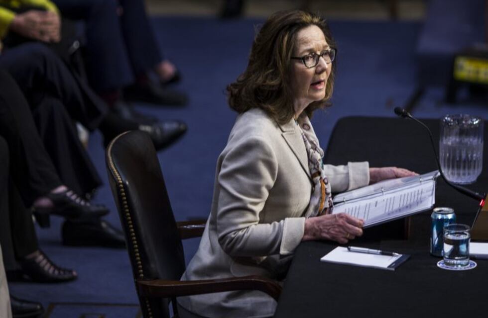 La candidata de Trump para dirigir la CIA prometió no reanudar el programa de torturas