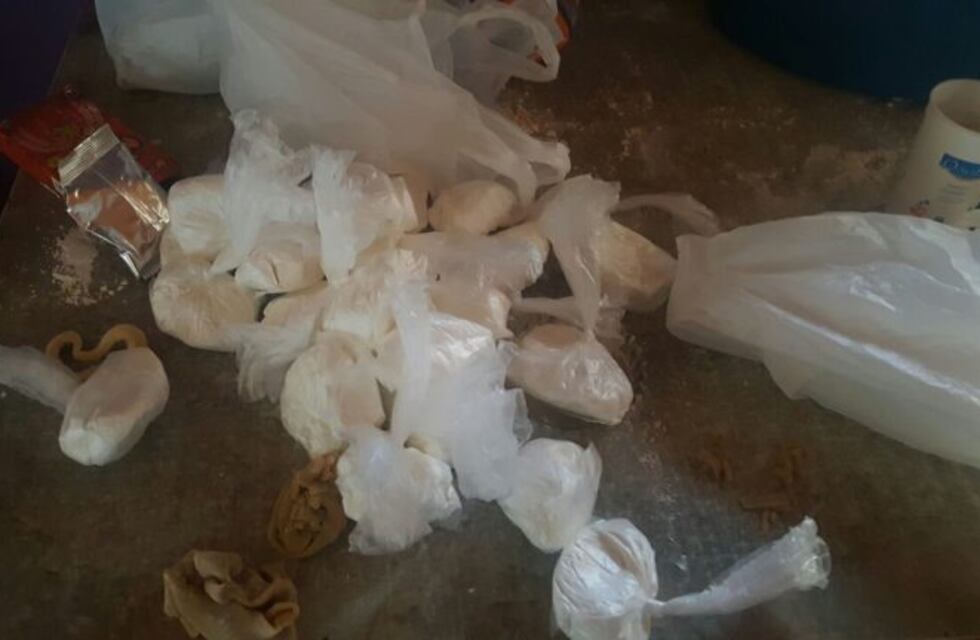 Secuestran dos kilos de cocaína en Talleres Sur