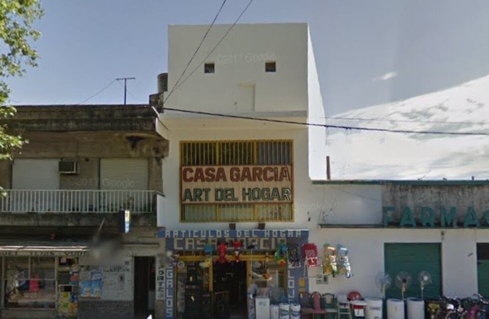 Delincuentes robaron un tradicional comercio de zona oeste