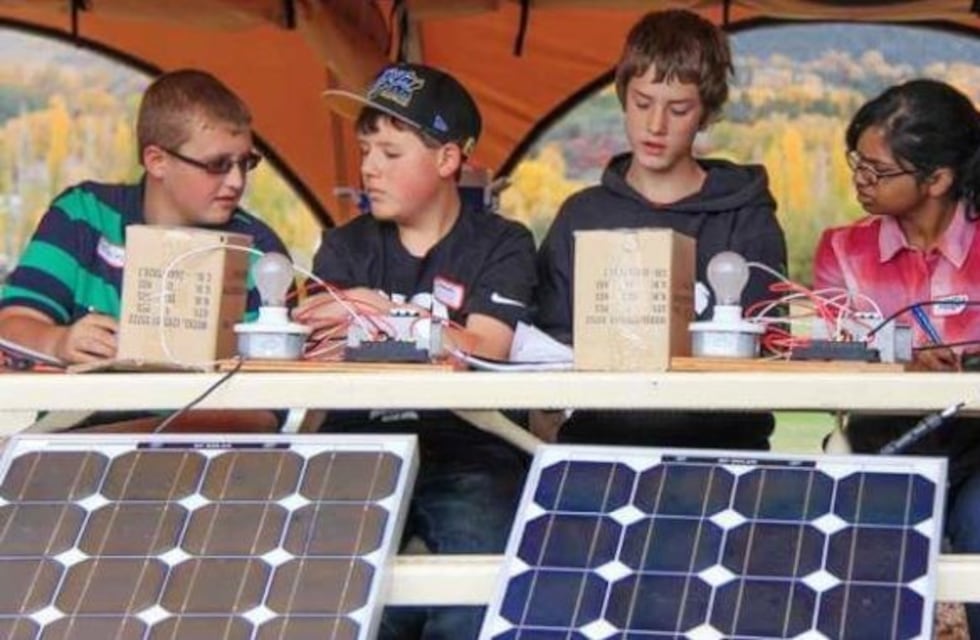 Cursos de energías renovables para niños de 8 a 17 años: cómo anotar a tus hijos y dónde