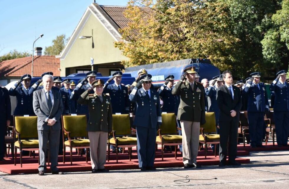 La Fuerza Aérea conmemoró el 35 aniversario del bautismo de fuego en la Guerra de Malvinas