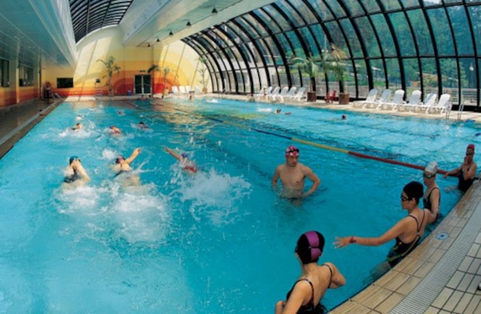Los expertos advierten sobre "crypto": un parásito fecal que se contagia en las piscinas