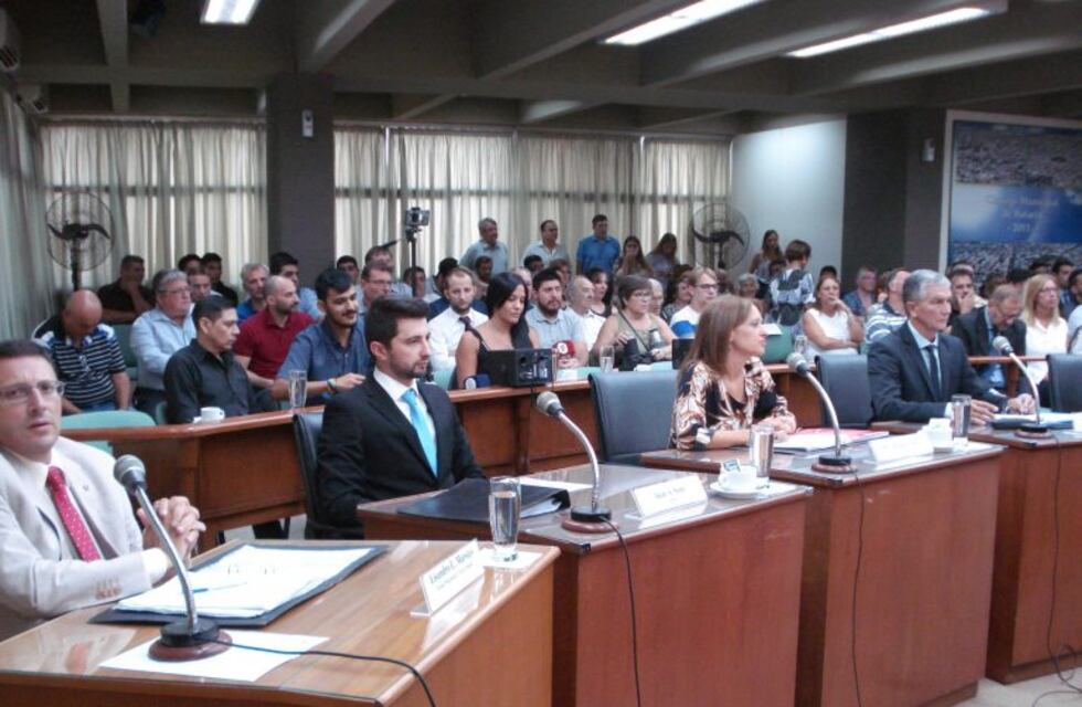Maratónica sesión del Concejo Municipal, con la auditoría externa como centro