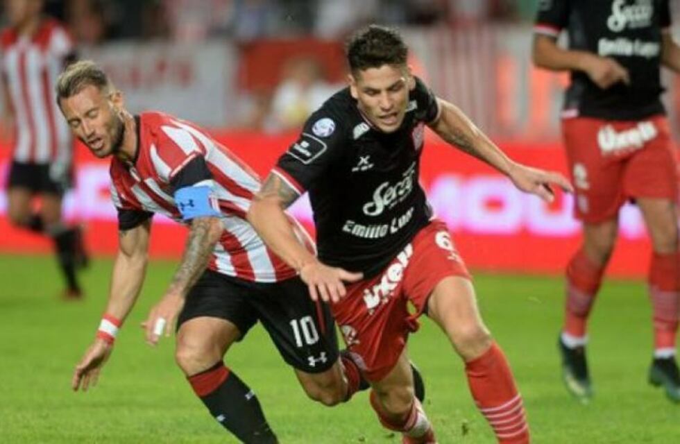 Oliver Benítez rescindió su contrato con San Martín de Tucumán