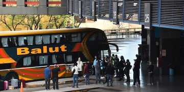 Llegaron los primeros colectivos de larga distancia a Córdoba después de ocho meses\u002E