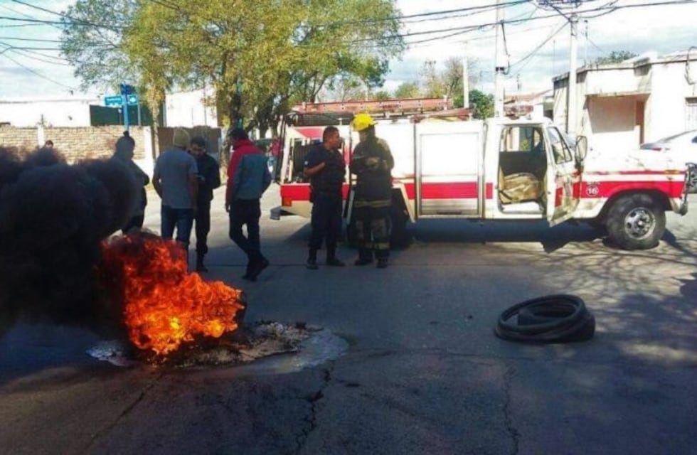 Trabajadores del Plan de Inclusión protestaron por falta de pago y reducción de empleo