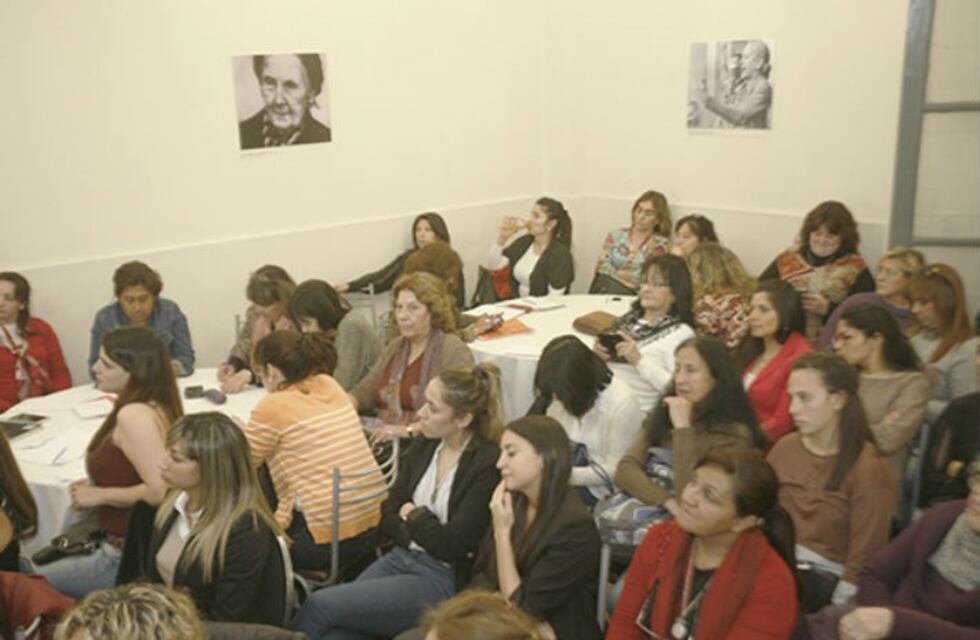 "Mujeres en acción", un llamado al empoderamiento
