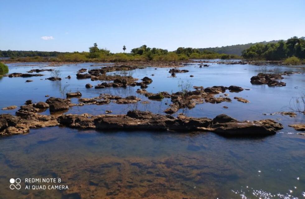 Cataratas brilló el domingo, ahora solo hay agua en la Garganta del Diablo