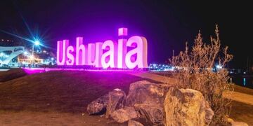 Cartel Ushuaia rosa