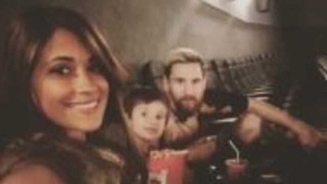 Antonella Roccuzzo se reuniu00f3 con amigos y familiares del astro del Barcelona en Rosario para pasar las fiestas.