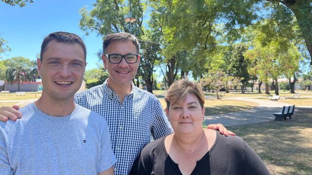 Leo Barucheli, Pablo Miassi y Mariana Bertolín.