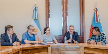 Coordinación entre Provincia y Municipio de Fiambalá para asegurar un mejor abastecimiento de agua potable.