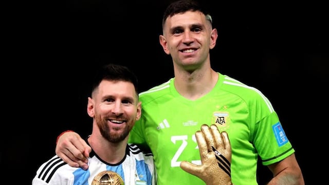 Lionel Messi y Dibu Martínez