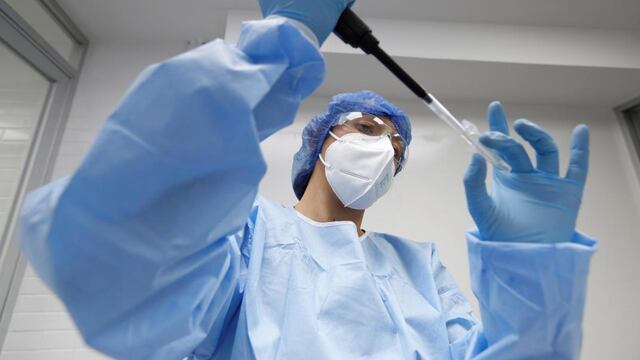Cuatros variantes de coronavirus circulan en 14 departamentos de Salta