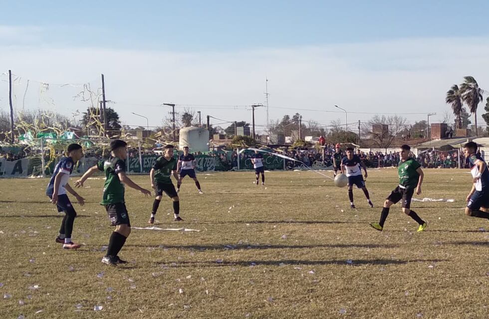 El Cultural le ganó el clásico al Sportivo 24 y se clasificó a las semifinales del Apertura en la Zona Oeste