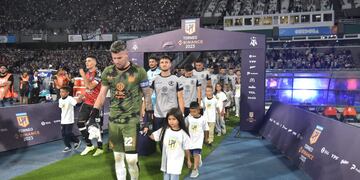 Talleres volvió a ser recibido por su gente de manera estruendosa.