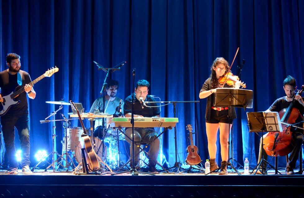 Música en Córdoba: Manu Cabanay, en Espacio Máscara