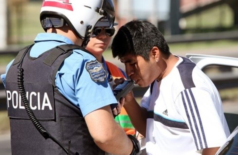 Uno de cada cuatro conductores no pasó el test de alcoholemia en la Navidad mendocina