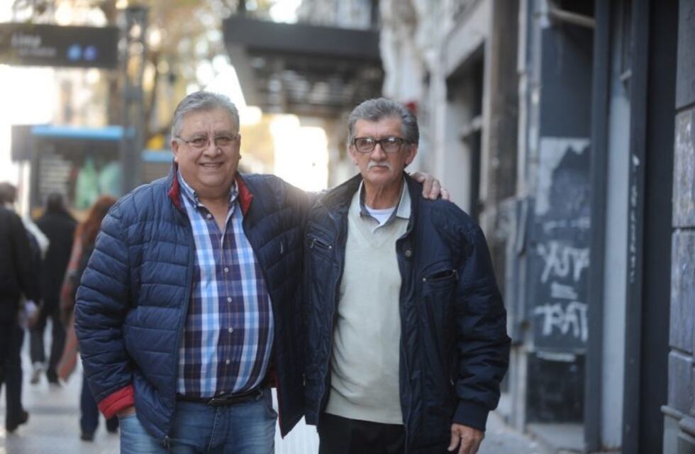 La increíble historia del líder de Los Palmeras y su hermano