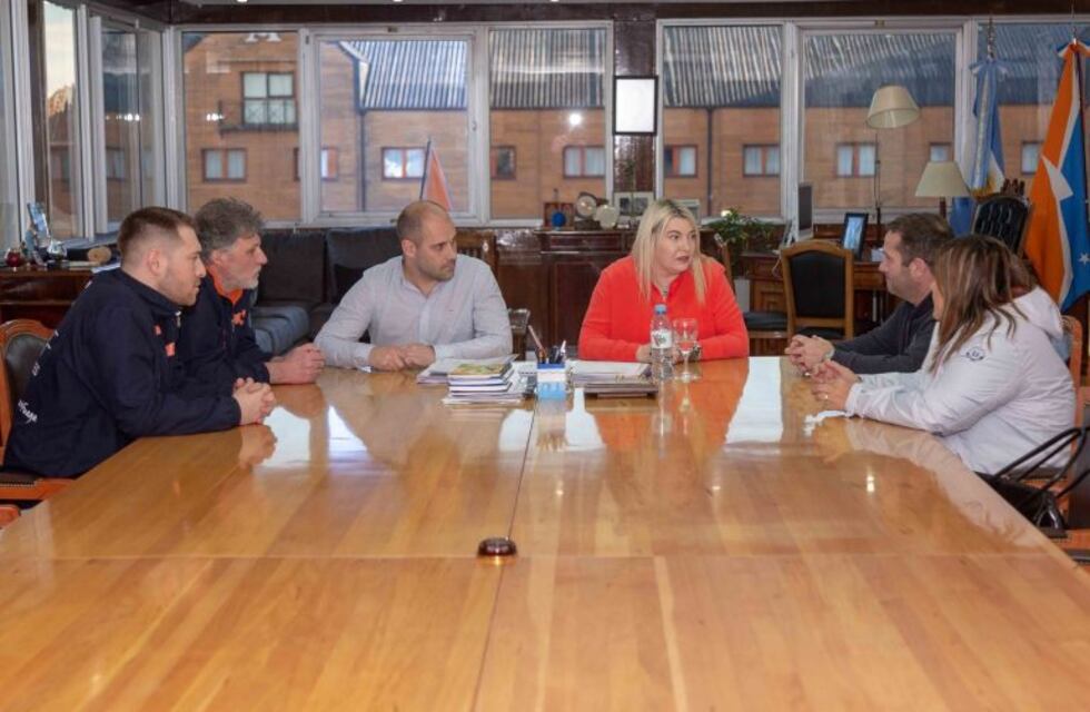 Bertone recibió al ex entrenador de la selección Argentina de handball Dady Gallardo