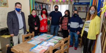 Jardín Municipal y la Sala de Lectura tienen internet gratis provisto por UV Mundo Digital