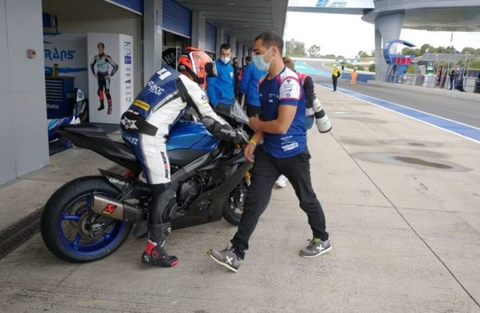 Andrés González está participando del Superbike Español
