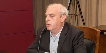 Alejandro Rabinovich se opuso a las declaraciones de Gustavo Barrera contra Mar del Plata (Foto: Loquepasa)