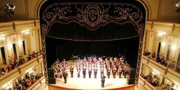 TEATRO GUALEGUAYCHÚ\nCrédito: Teatro Gchú