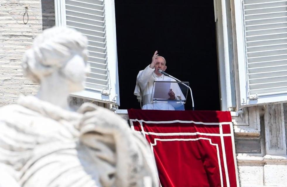El Papa Francisco pidió protección para refugiados frente al virus