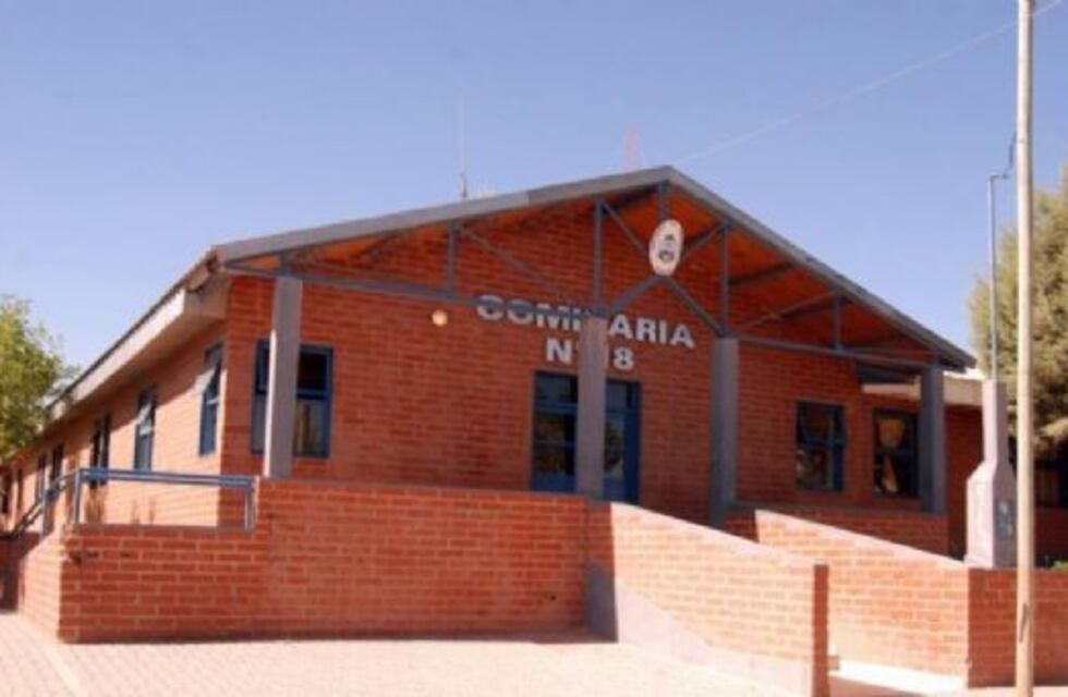 Detuvieron a dos jóvenes que habían robado una moto