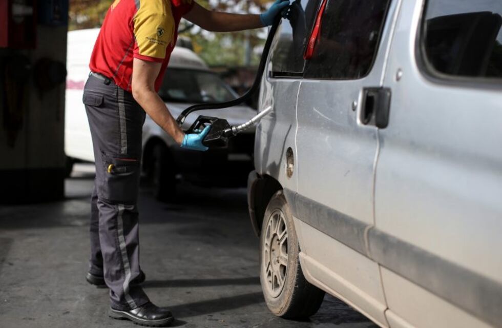 En agosto cayó la venta de nafta súper, por primera vez en más de tres años