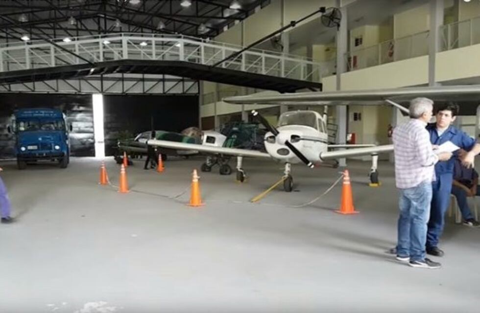 Peligra la certificación técnica nacional de alumnos de la Escuela de Aeronáutica