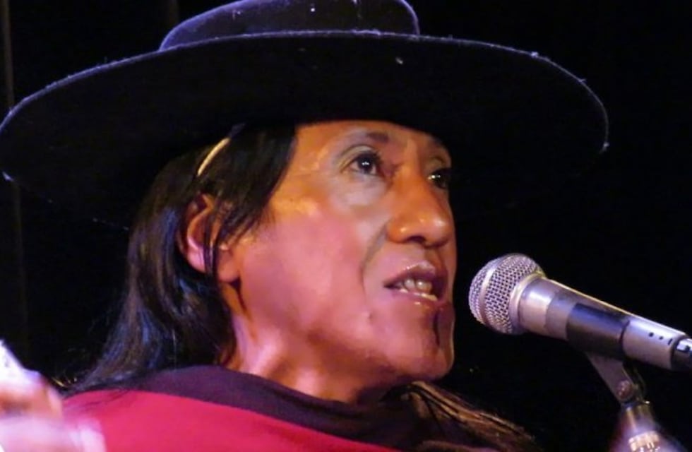 Lorena Carpanchay será la primera bagualera trans que cantará en la Serenata a Cafayate