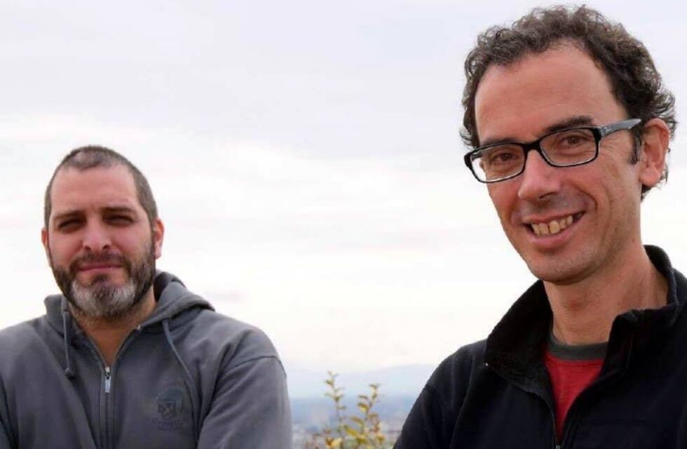 Apasionados por la geografía de Mendoza, son un éxito en Facebook