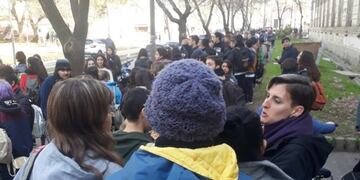 El predio de la Siberia fue evacuado por completo\u002E (@lugarfa)