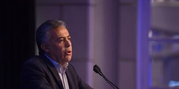 Cornejo en el cierre del Foro Industrial\u002E