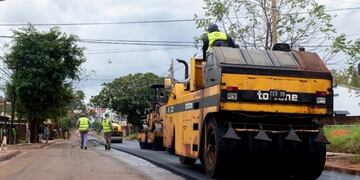 Pavimento de un acceso a la zona sur de Posadas\u002E