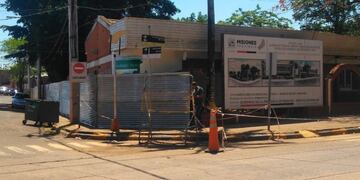 Inició la remodelación del edificio municipal de Puerto Iguazú\u002E