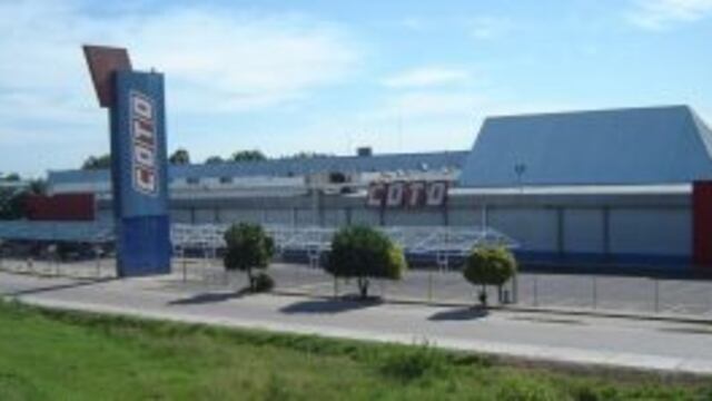 El episodio ocurriu00f3 en la playa de estacionamiento del Coto de Fisherton.