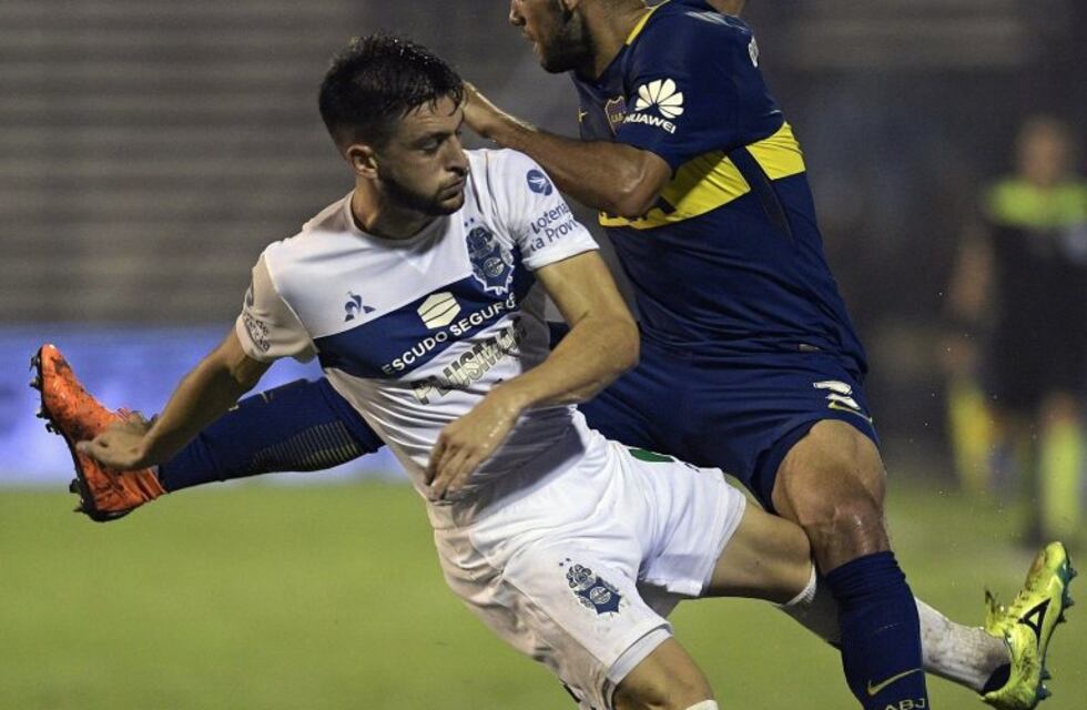 Unión confirmó la llegada de Ezequiel Bonifacio para reforzar la defensa