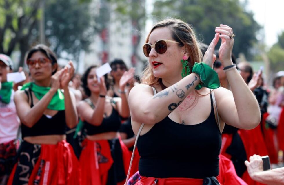 "La brecha salarial es más amplia de lo censado", aseguran las mujeres en Radicales Azuleñxs