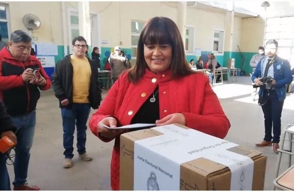 Cristina Salzwedel: "Más que nunca tenemos que defender la democracia"