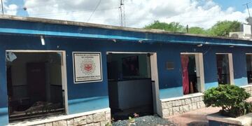 Violenta gresca entre jóvenes y policías deja a un menor fallecido y a otros dos heridos\u002E (Foto: Cadena 3)\u002E