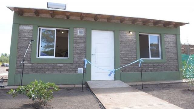 Casa de ladrillos de plu00e1sticos