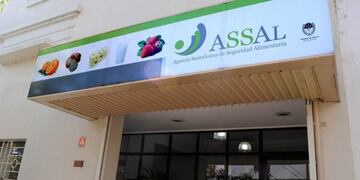 Oblea de la Unidad de Transporte de Alimentos (UTA) en Zavalla