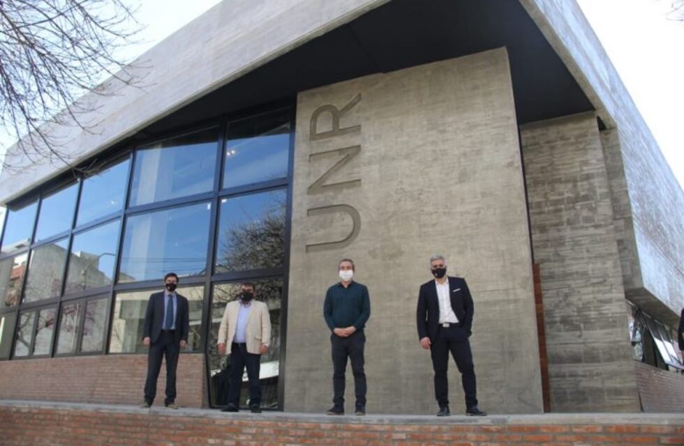 La UNR inauguró el comedor universitario para el área de salud