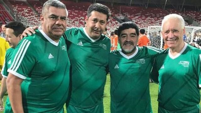 Diego Maradona, junto a Tapia, Angelici y Blanco en Bahru00e9in.