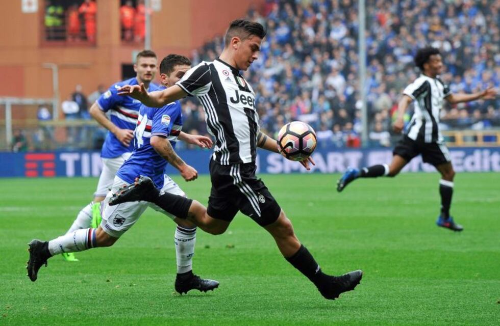 Alarma para Bauza: Dybala se retiró lesionado en Juventus