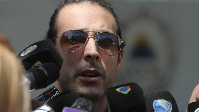 DYN28, BUENOS AIRES, 24/09/2013, LEONARDO FARIu00d1A SE RETIRA LUEGO DE LA PRIMERA AUDIENCIA DE CONCILIACION  FOTO:DYN/LUCIANO THIEBERGER. buenos aires leo fariu00f1a audiencia de divorcio divorcio separacion matrimonio boda audiencia de acuerdo conciliacion entre las partes